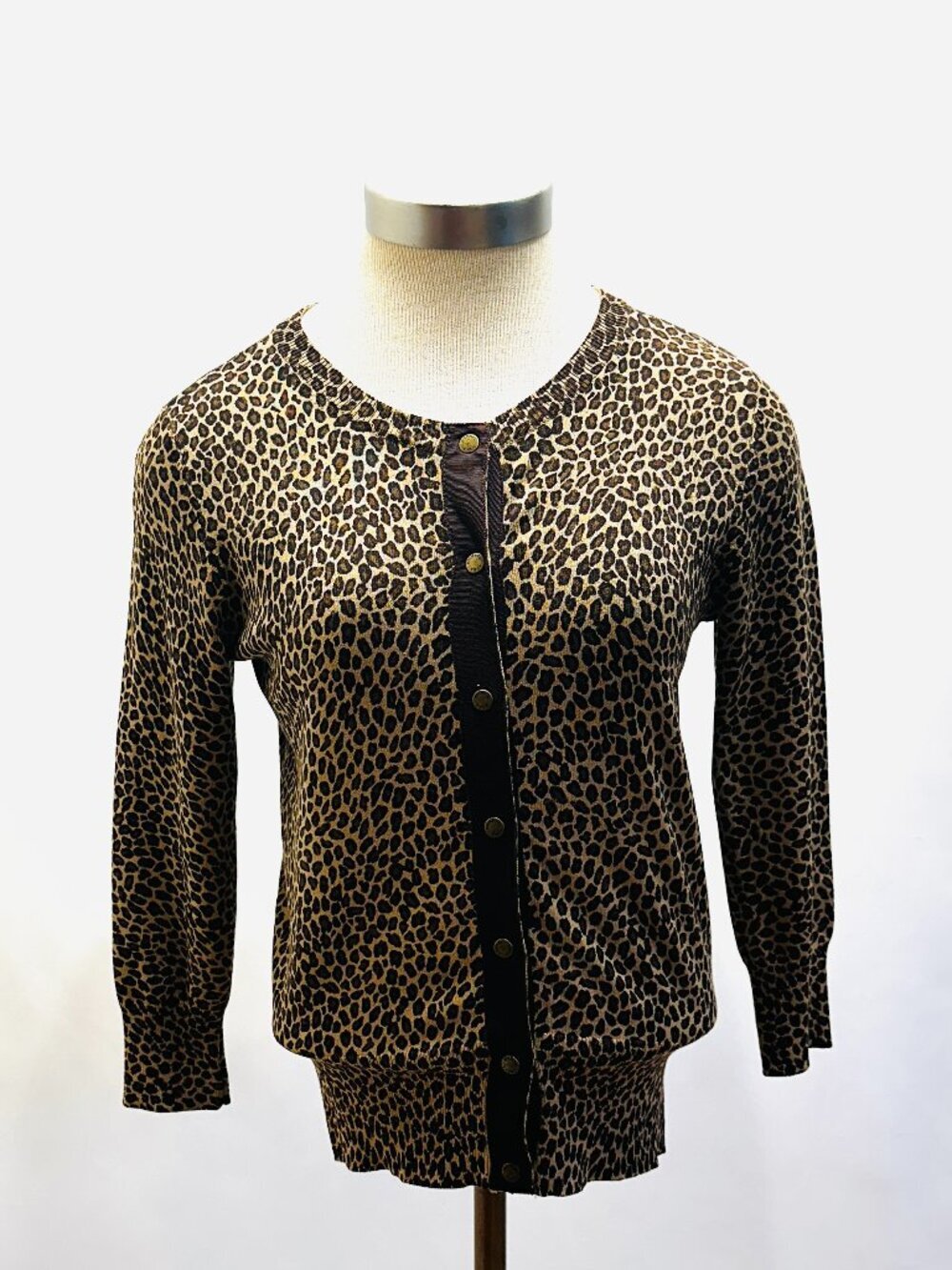MICHAEL KORS Women 3/4 Sleeve Button Down Knit Animal Print Top Size Extra Small